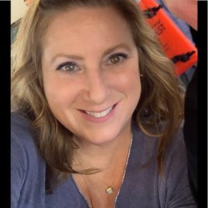 Meet your Posher, Ellen